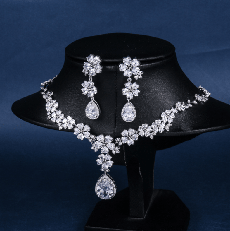 Sparkling Flower Zircon Bridal Jewellery Set Wedding Dinner Accessories