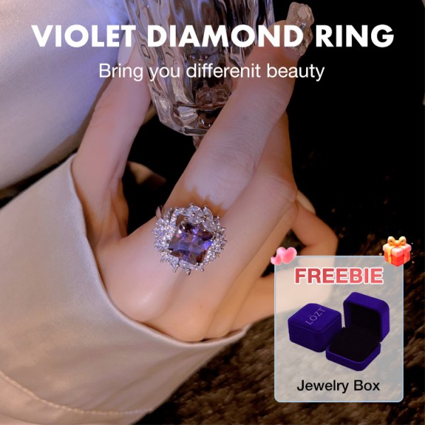 Violet diamond ring